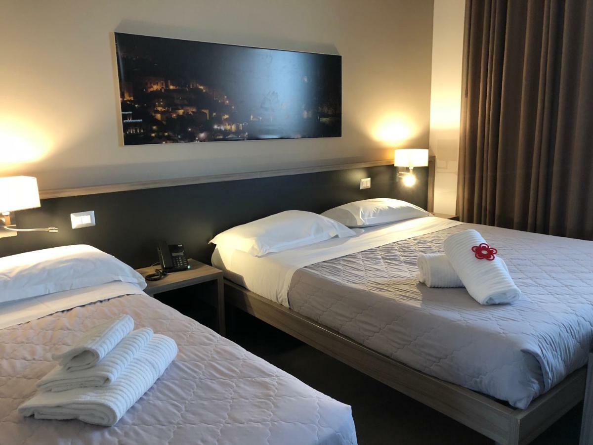 La Sosta Motel Tavola Calda Matera Exteriör bild